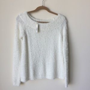 Max Studio White sweater